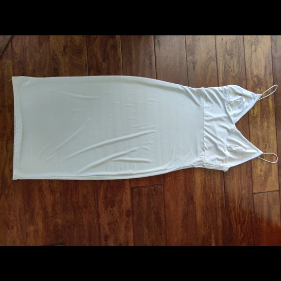 Club L nude spaghetti strap body con dress - Picture 11 of 13